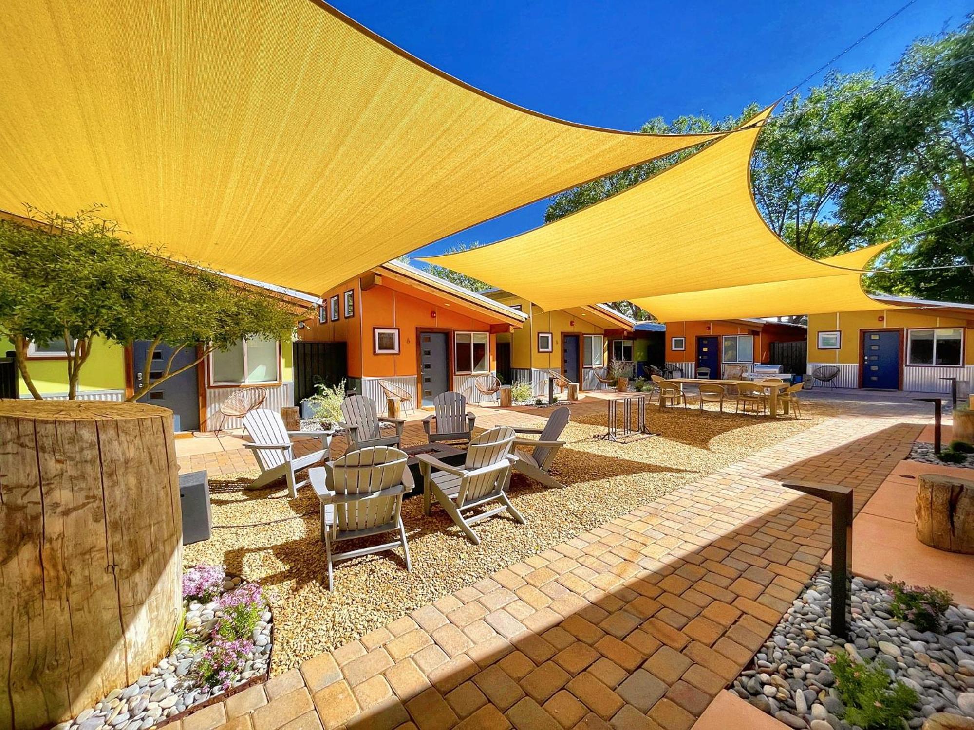 Downtown Kokopelli West 3 - Newly Remodeled Stylish Studio Moab Luaran gambar